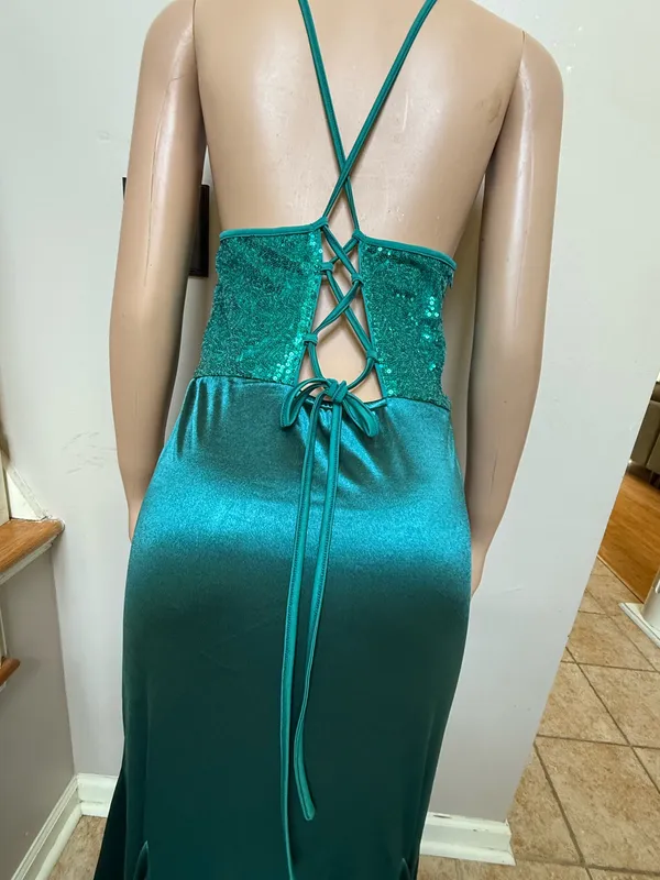 Loragal emerald srappy back long prom dress - Image 10