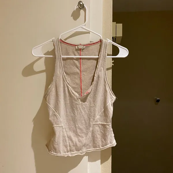Free people Sleeveless V-Neck tank Top - Image 2