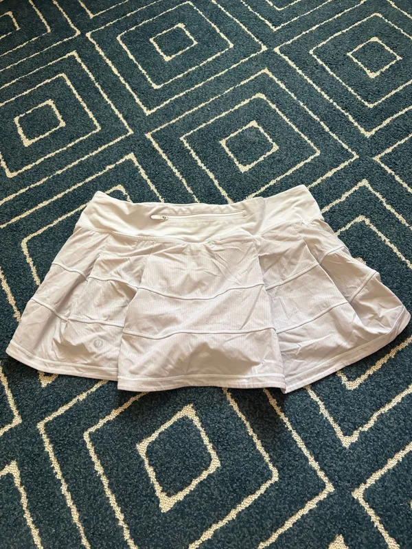 Lululemon Skirt Pace Rival Mid-Rise White 8 - Image 2