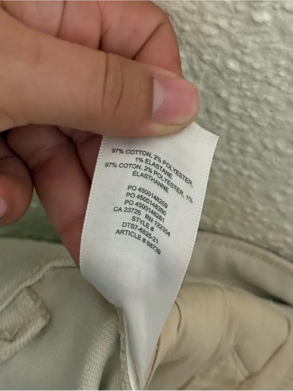 Aritzia Wilfred Free Modern Cargo Pant Cream Straight-Leg Cargo Pants size 4 - Image 10