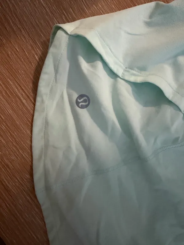 Lululemon shorts - Image 3