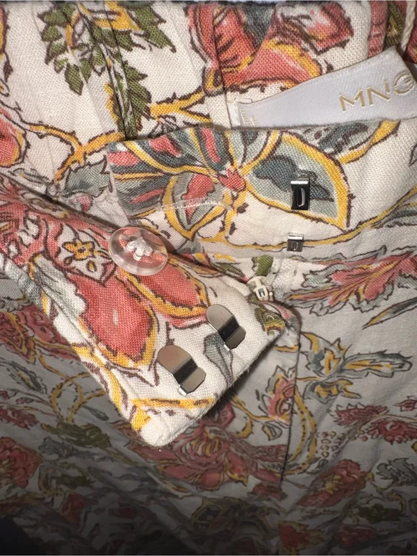NWT Mango Cream Floral Wide Legged Trousers with Rust and Olive Motif - Image 3