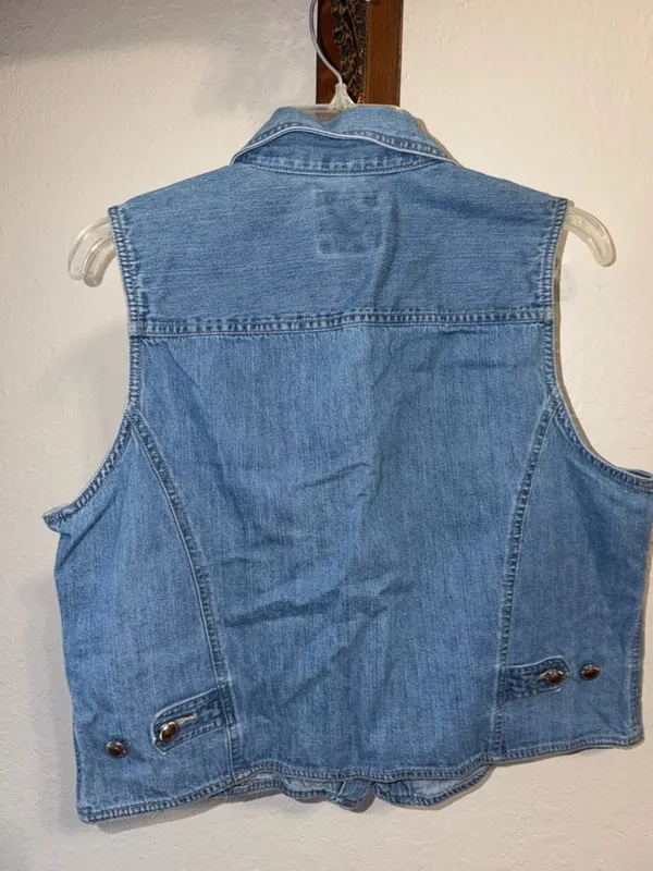 Vintage Jean Jacket Cropped Pockets cottagecore granny sleeveless vest - Image 5