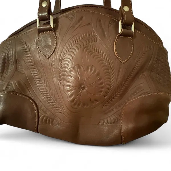 Vintage Brown Embossed Leather Shoulder Bag - Image 2