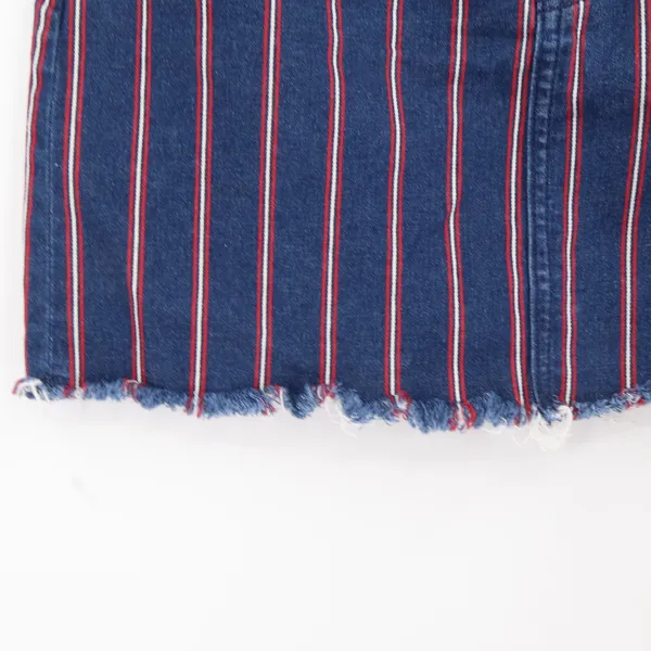 American Eagle Denim Mini Skirt Womens Blue Red Stripe Raw Hem Stretch‎ Size 2 - Image 4