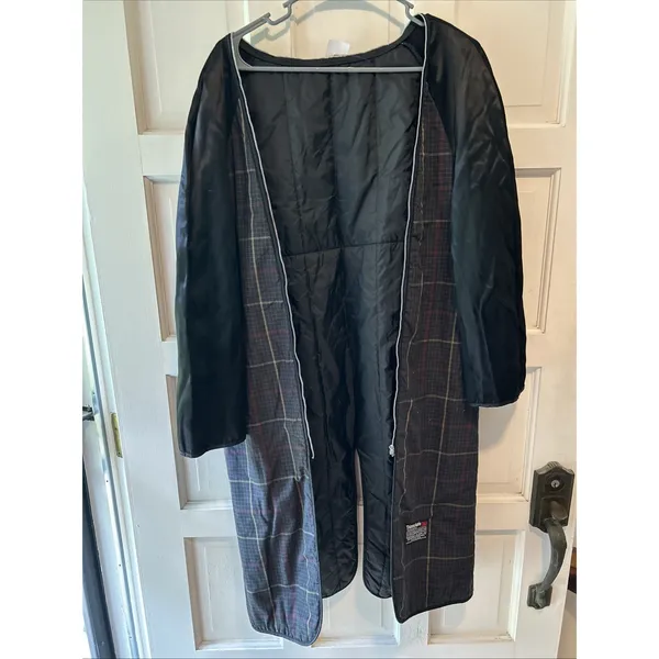 Vintage Women's‎ Plaid Coat - London Fog, 24.5 Inches PTP - Image 3