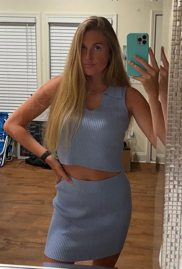 Cute Blue Crop Top And Skirt Set - Image 2