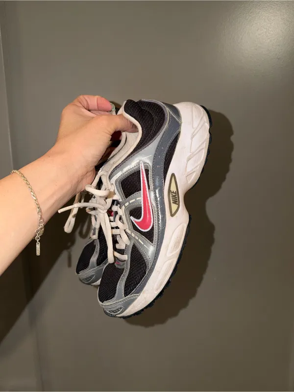Nike Compete 2 Shoes - Image 3