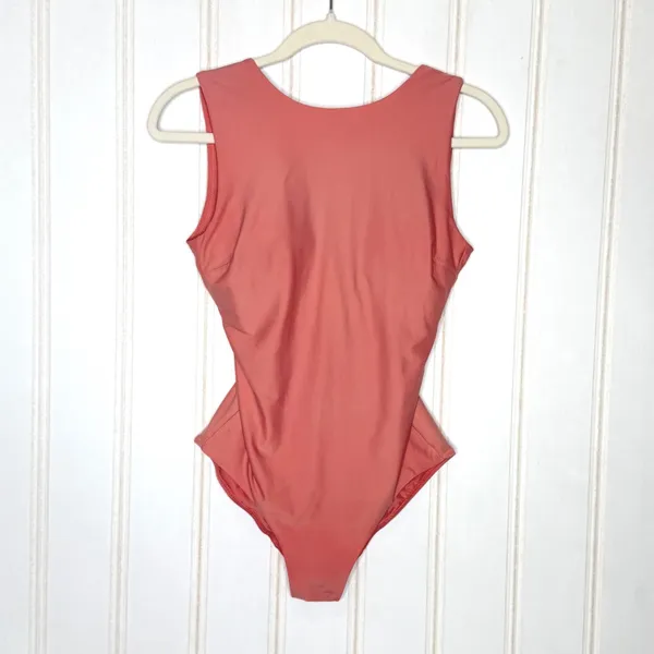 Lululemon Waterside High-Neck One-Piece Swimsuit Coral Pink Open Back Sz 6/8 - Image 3