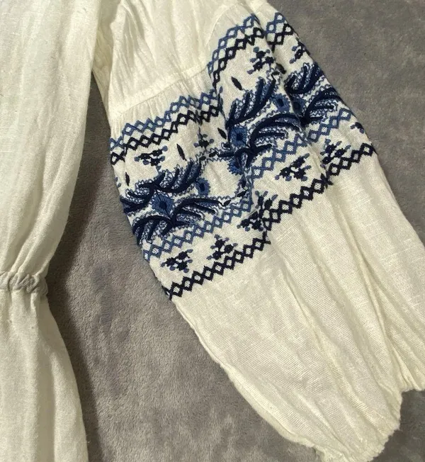 Free People Mini Dress Medium White Embroidered Blue Boho Cinch Artsy Beachy - Image 9