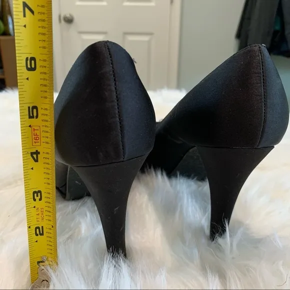 Michaelangelo size 8 m black heels pumps with sparkly accent‎ at toes peep toe - Image 9