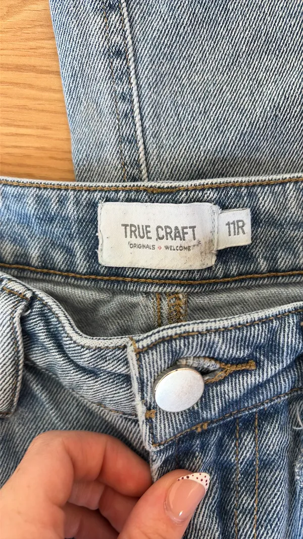 True craft jeans  - Image 2
