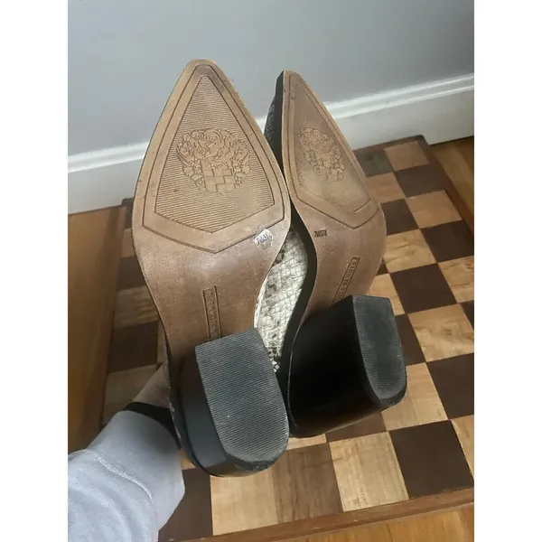 Vince Camuto Gigietta Ankle Booties Snakeskin Pointed Toe Block‎ Heel Grey sz 7 - Image 5