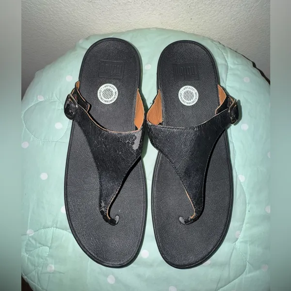 Fitflop Black Textured Sandals Womens size 10 - Image 4