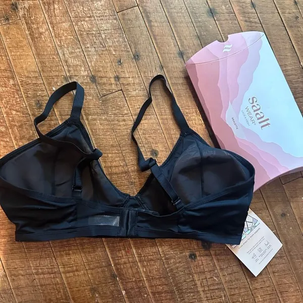 saalt Mesh Light Support Everyday Comfort black XL bralette - Image 3