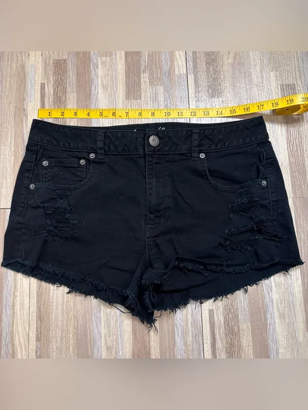 American Eagle Outfitters Black Distressed Denim Shorts Women’s Size 14 - Image 2