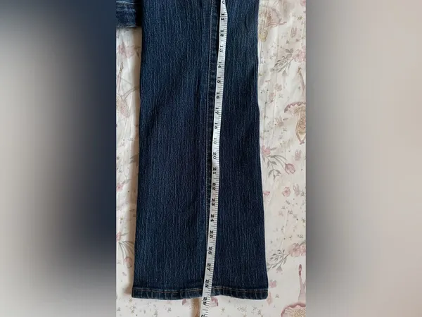 Old Navy Curvy Bootcut Textured Stretch Jeans Dark Wash 14 Short - Image 10