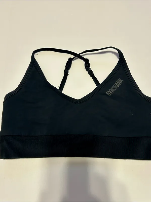 Black Gymshark V-Neck Sports Bra Cross-Back Sports Bra - Image 2