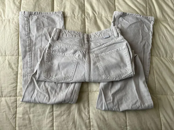 Highwaisted Jeans - Image 2