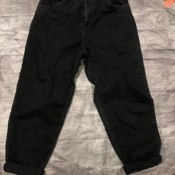 Zara black elastic waist jeans size medium - Image 3