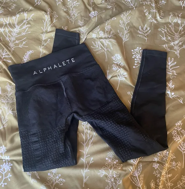 Alphalete Leggings - Image 2