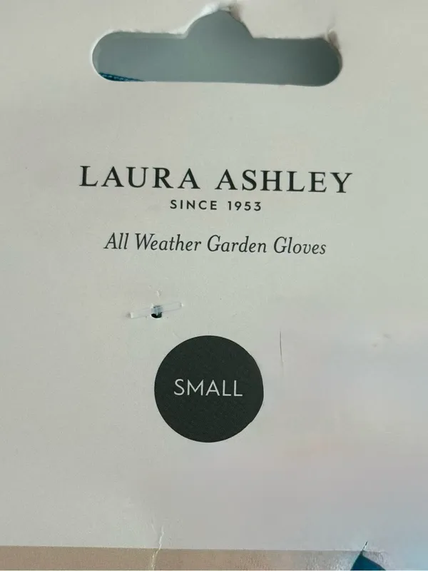 Laura Ashley nwt size small Blue Floral Garden Gloves - Image 3