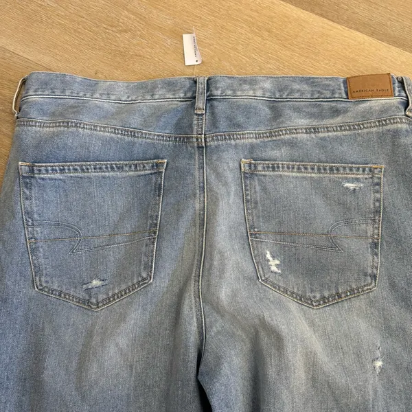 NWT American Eagle Light Wash Distressed Denim Mom Jeans - Image 7