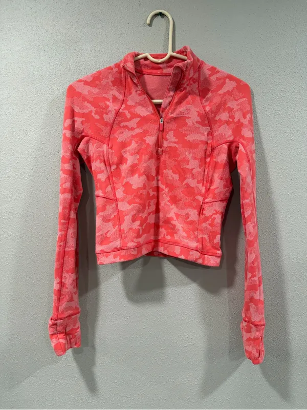 Lululemon it’s Rulu Run Cropped Half Zip Pink Camo - Image 4