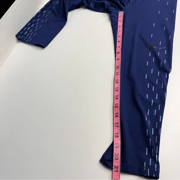 Nike pro dri‎ fit leggings small capri blue active leggings for performance - Image 4