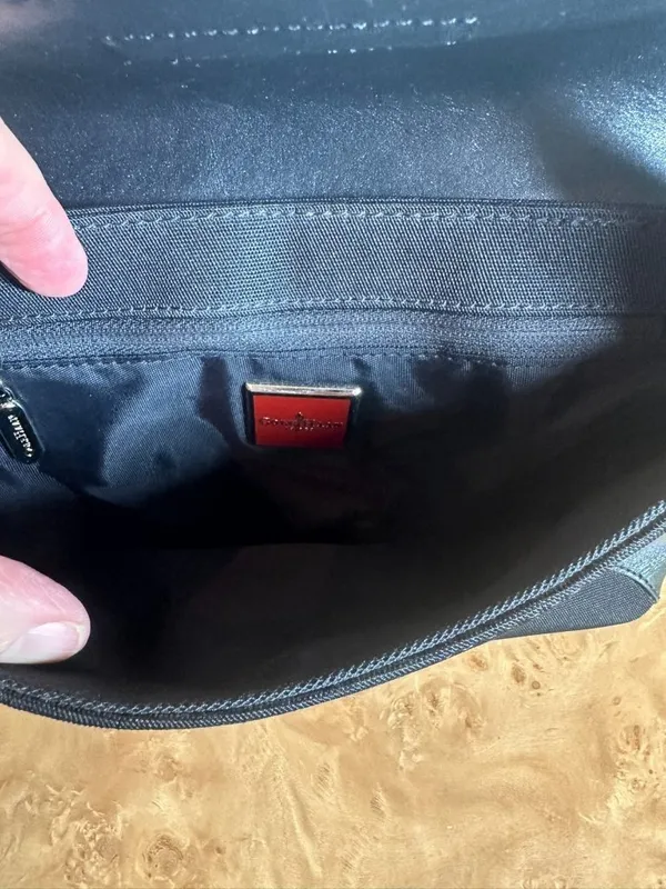 Cole Haan Black Leather & Fabric Shoulder Bag Purse Classic Minimalist - Image 9