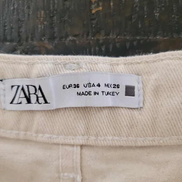 Zara High Waisted Denim Twill Shorts Womens Size 4 Ivory Off White 4" Inseam - Image 7