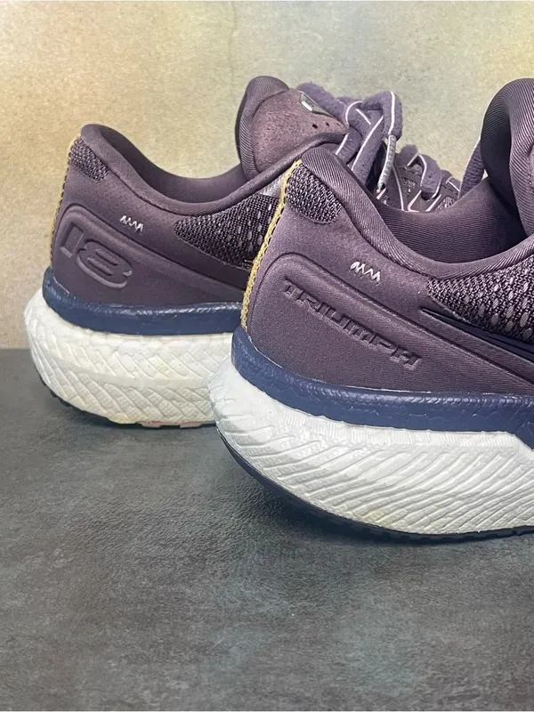 Saucony Triumph 18 Women's Purple Running Shoes S10595-20 Size 6 - Image 13