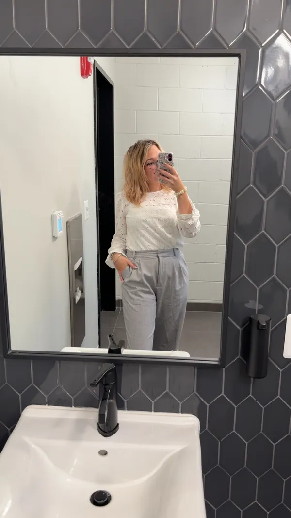 Abercrombie Trousers Wide-Leg - Image 4