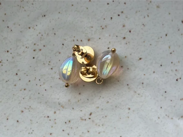 Handmade pear teardrop Czech glass simple minimalist earrings💛 - Image 5