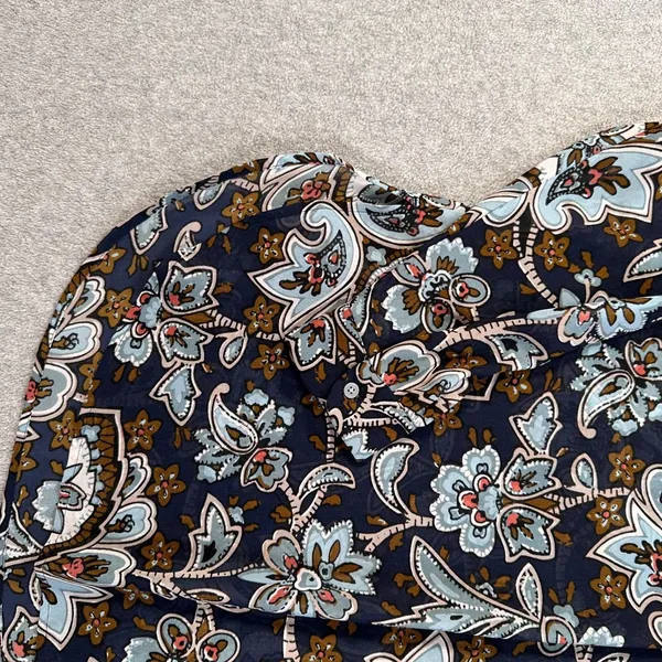 Loft Women's Small Floral Paisley Sheer Tunic Blouse Navy/Brown V-Neck - Image 4
