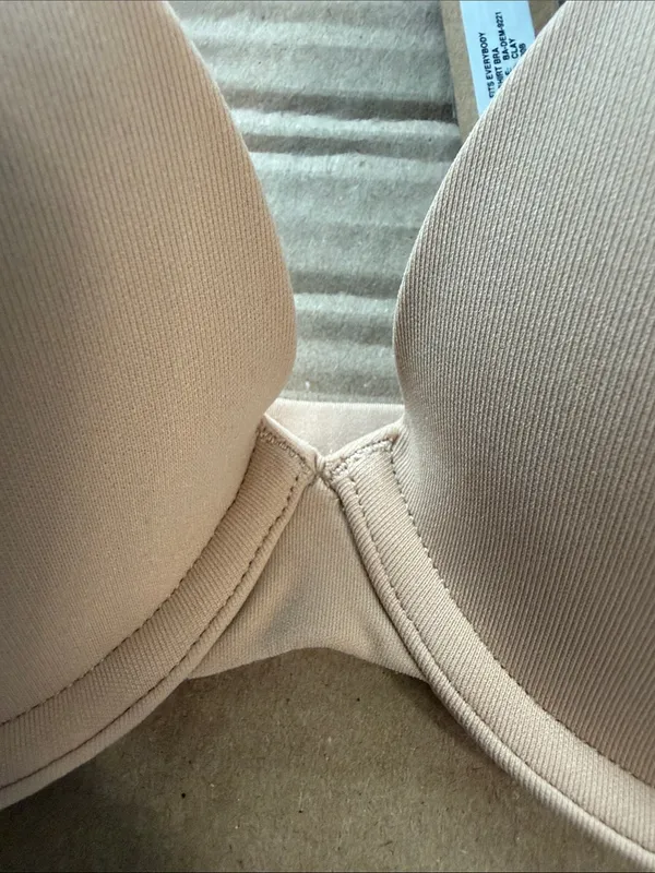 SKIMS Fits Everybody T-Shirt Bra - Clay 30B - Image 3