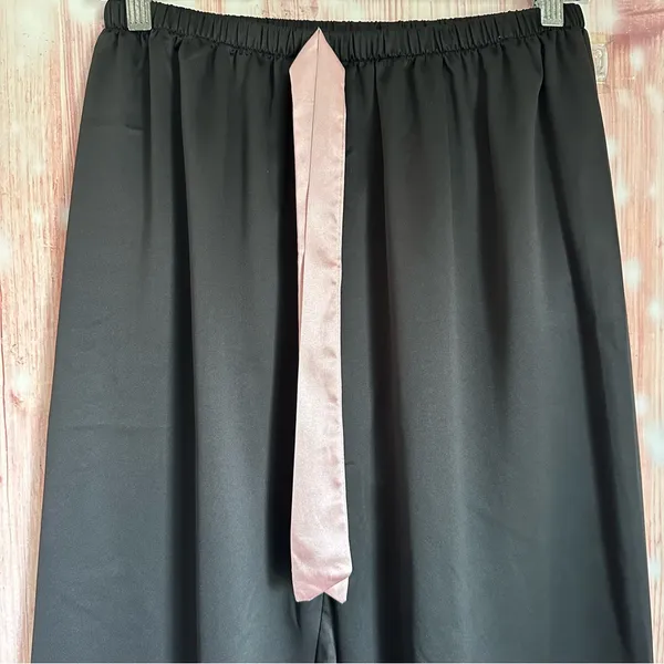 Cider Black Satin 3 Piece Pink Trim Pajama Lounge Set Size Large - Image 10
