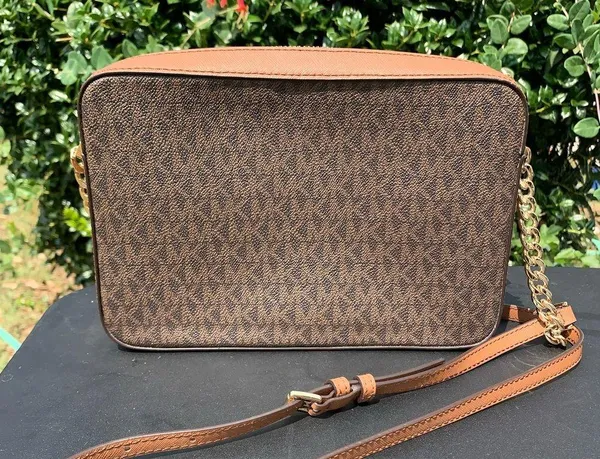 Michael Kors Jet Set Brown/Acorn Large Crossbody Purse - Image 2