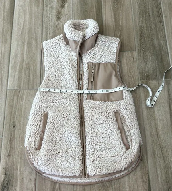 Abercrombie Vest - Image 4