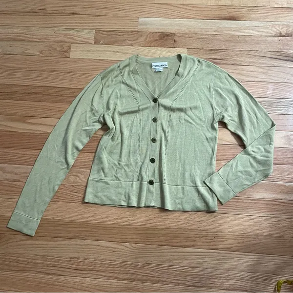 Vintage 100% Silk Minimalist Button Up Cardigan Small Green Neutral Quiet Luxury - Image 3