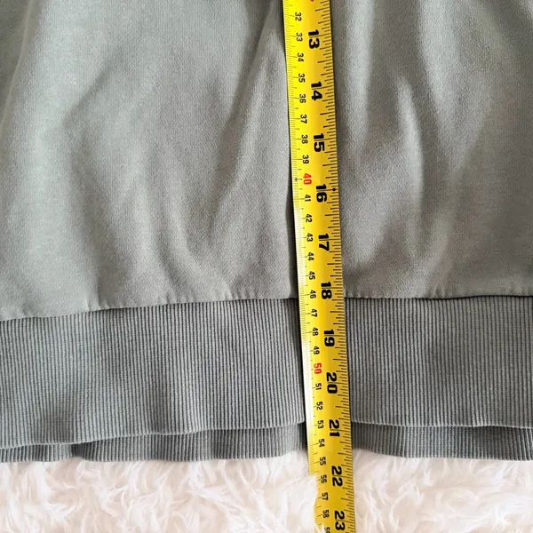 Women’s Under Armour Olive Quarter-Zip Sweatshirt - Size XL - Image 6