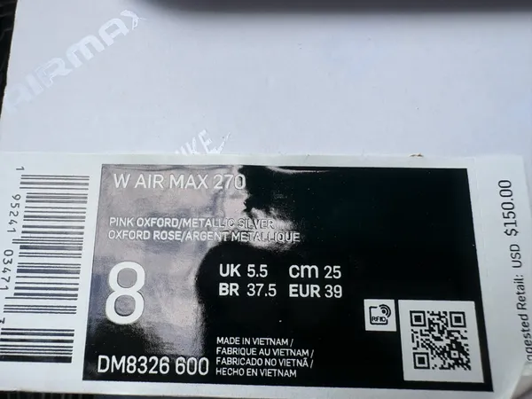 Women’s Nike rose gold pink running sneakers size 8. - Image 7