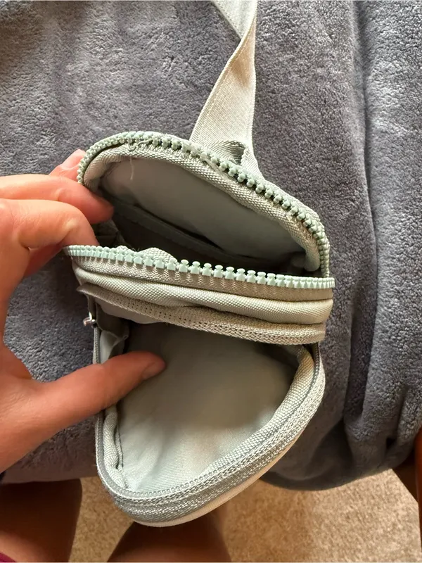 Nike mini bag - Image 2