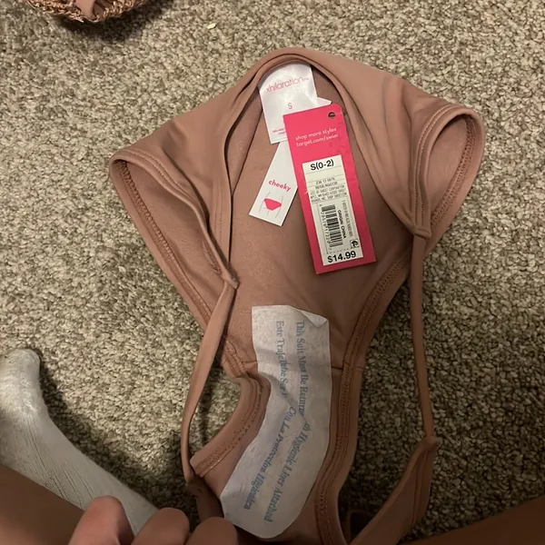 New with tags and liner! - Image 4