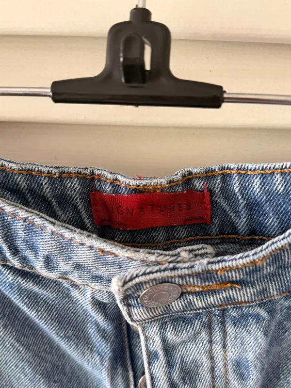 Boutique Jean Shorts - Image 5