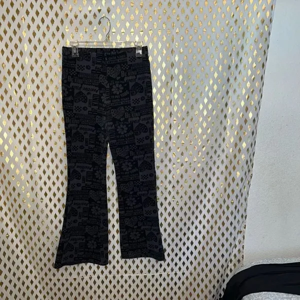 Fabletics leggings and flared pants bundle set size L ￼ - Image 11