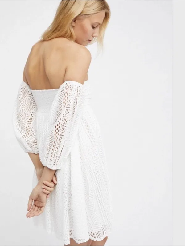 Free People Emmy Lou White Ivort Eyelet Babydoll Milkmaid Mini Dress L - Image 3