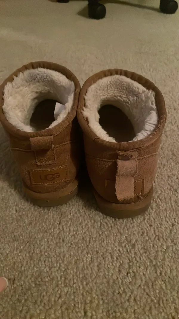 Ugg minis  - Image 4