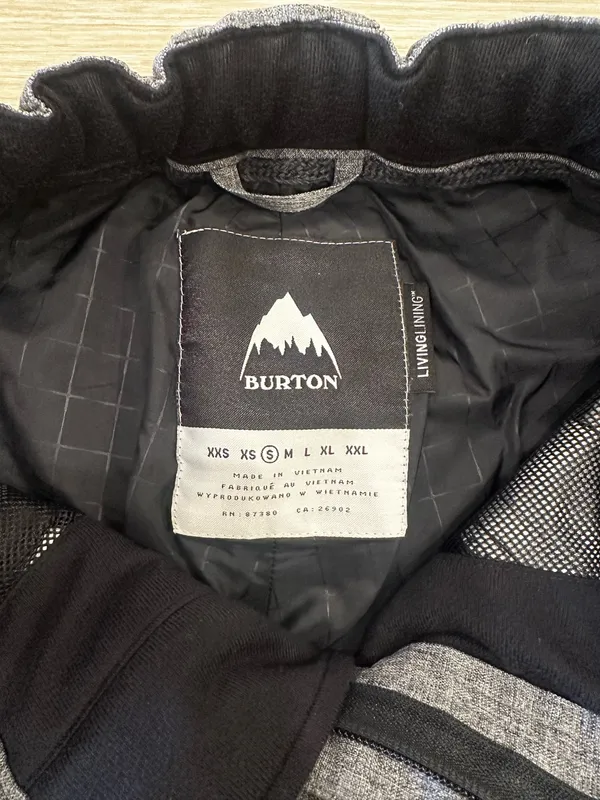 Men’s Burton Snowboard Cargo Pants - Image 3
