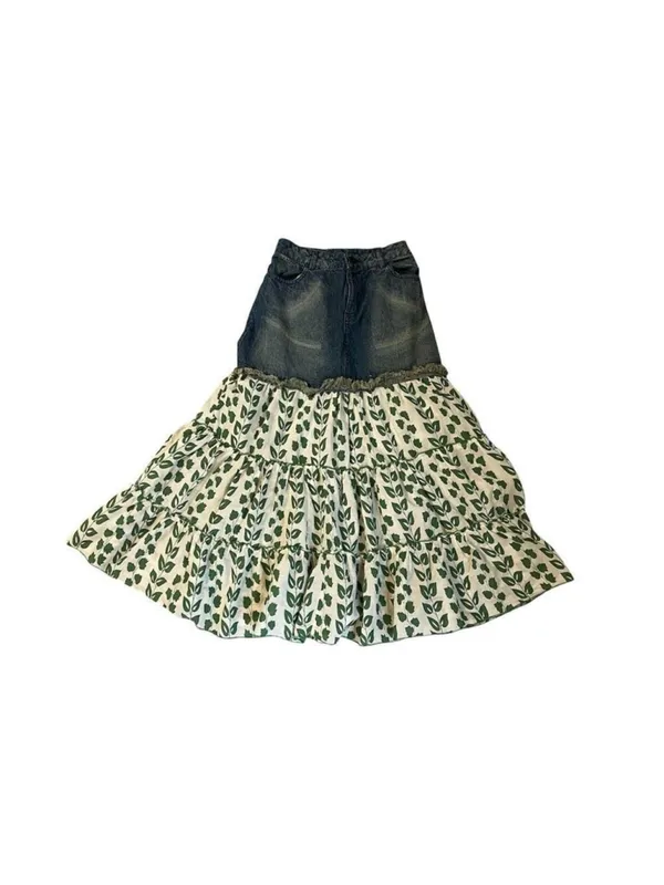 Women’s Vintage y2k Denim Tiered Maxi Skirt SMALL - Image 2